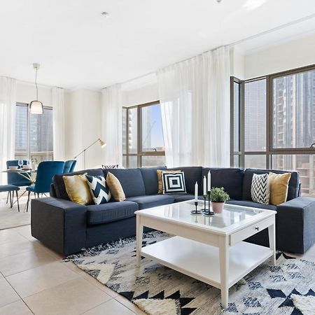 Stylish Apartment With Partial Burj Khalifa View Dubaj Zewnętrze zdjęcie