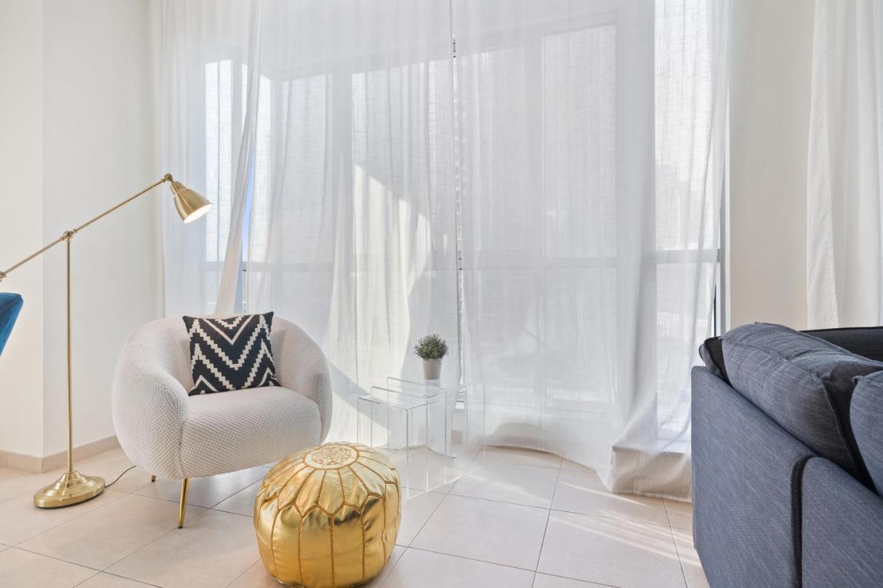 Stylish Apartment With Partial Burj Khalifa View Dubaj Zewnętrze zdjęcie